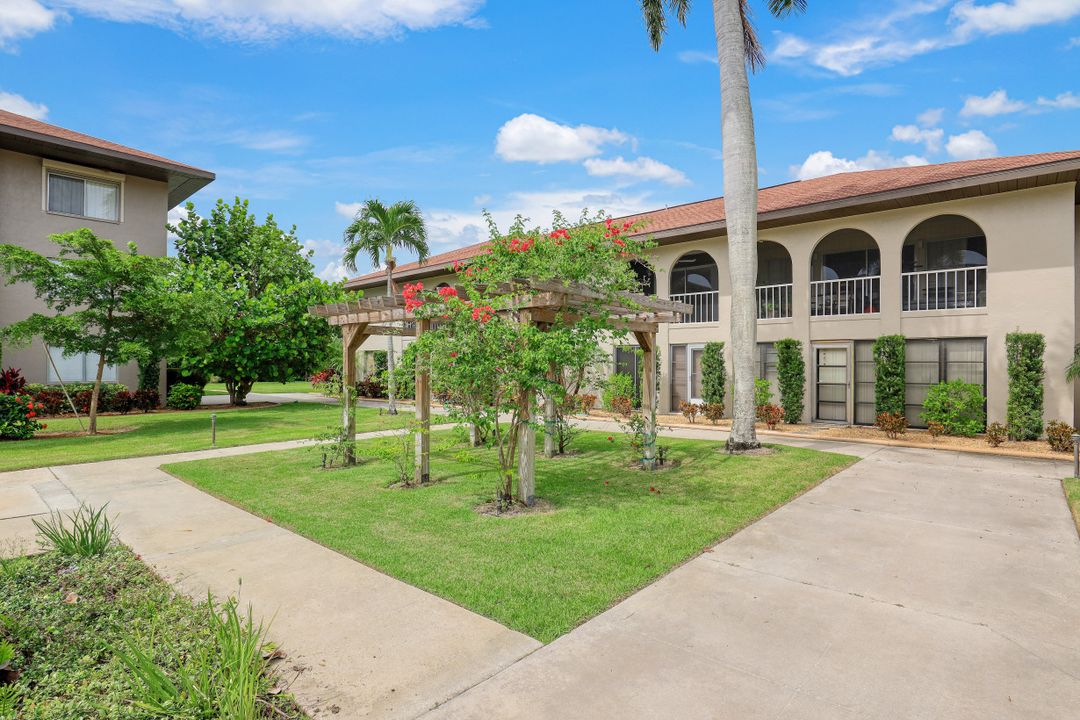 6104 Whiskey Creek Dr APT 202, Fort Myers, FL 33919