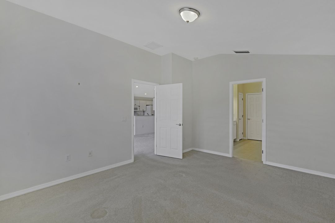 2432 Woodbourne Pl, Cape Coral, FL 33991