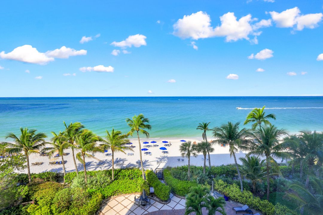 9235 Gulf Shore Dr #501, Naples, FL 34108