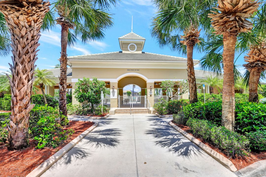 13404 Hampton Park Ct, Fort Myers, FL 33913