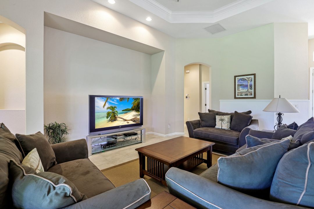 16150 Coco Hammock Way, Fort Myers, FL 33908