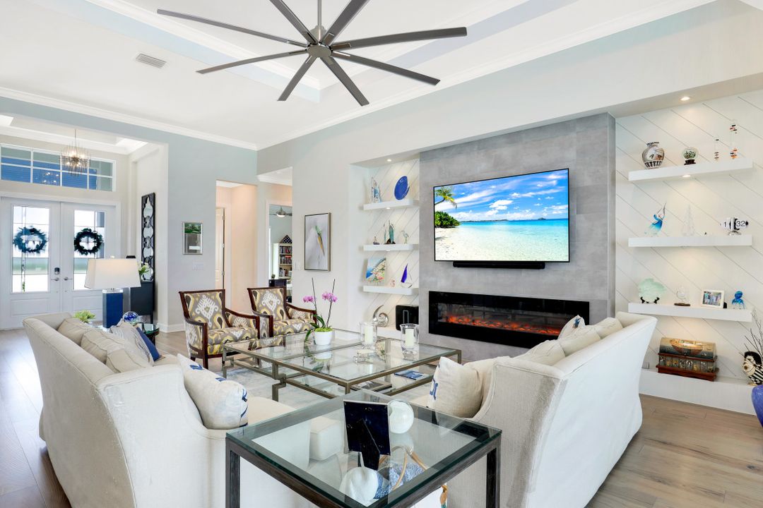 18389 WildBlue Blvd, Fort Myers, FL 33913