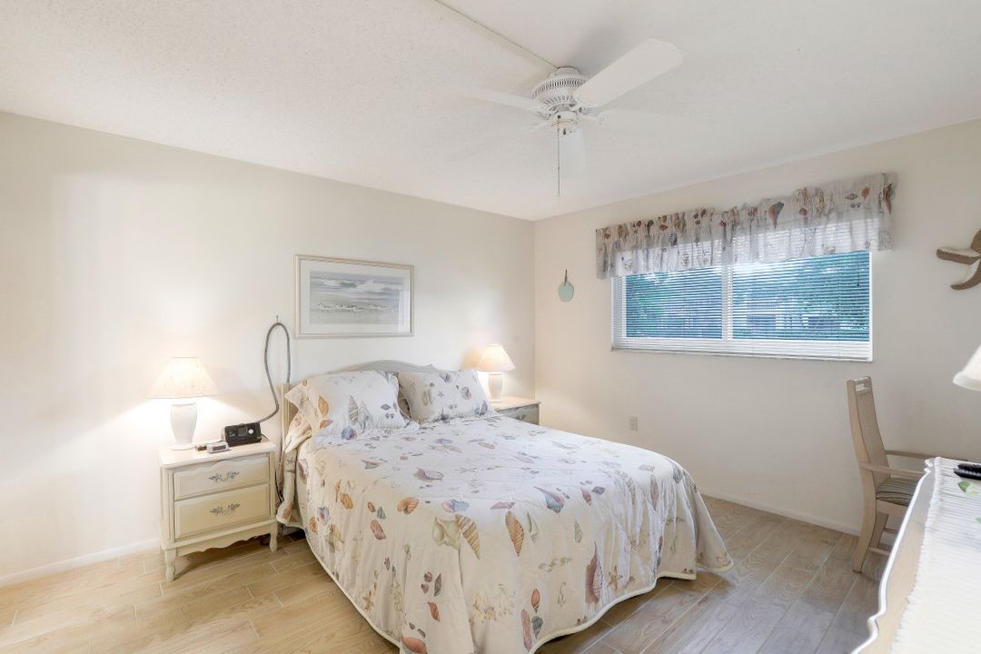 180 Turtle Lake Ct #103, Naples, FL 34105