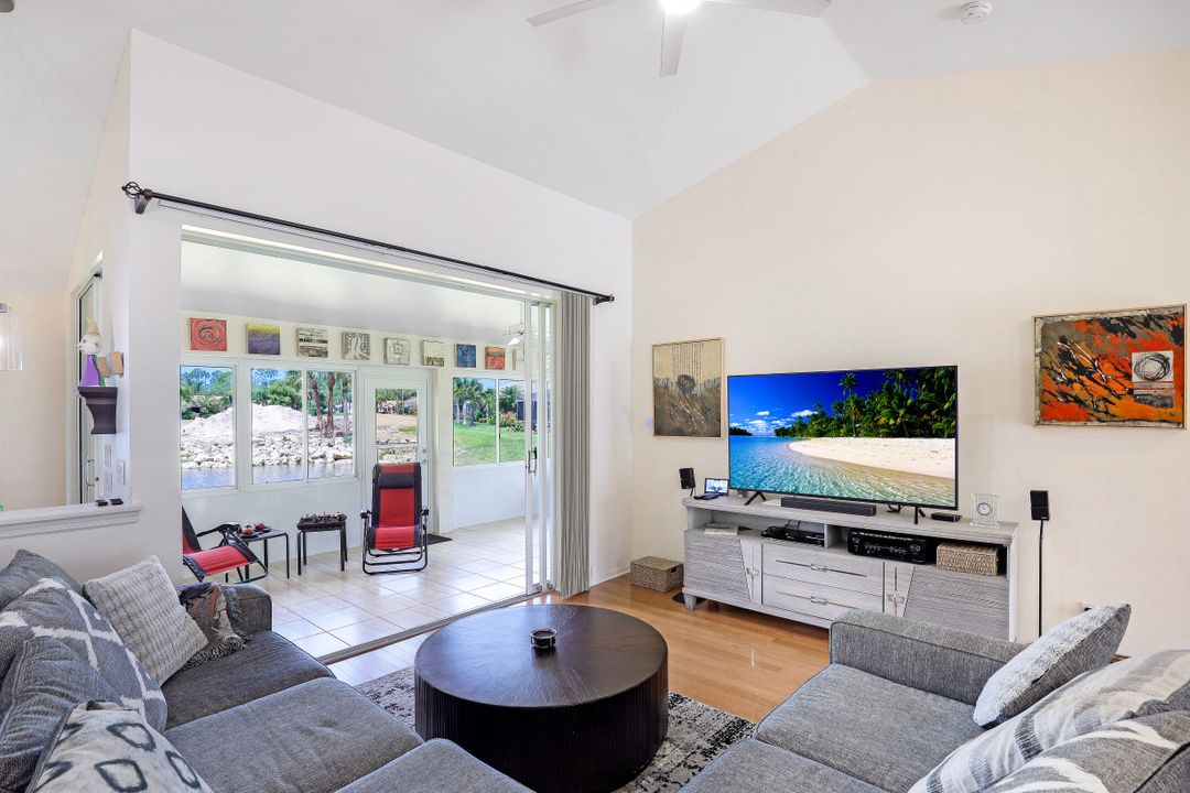 12724 Hunters Ridge Dr, Bonita Springs, FL 34135