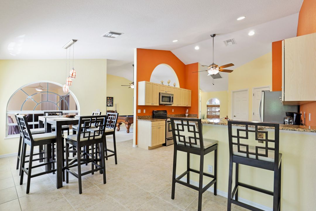 2100 SW 28th Ln, Cape Coral, FL 33914