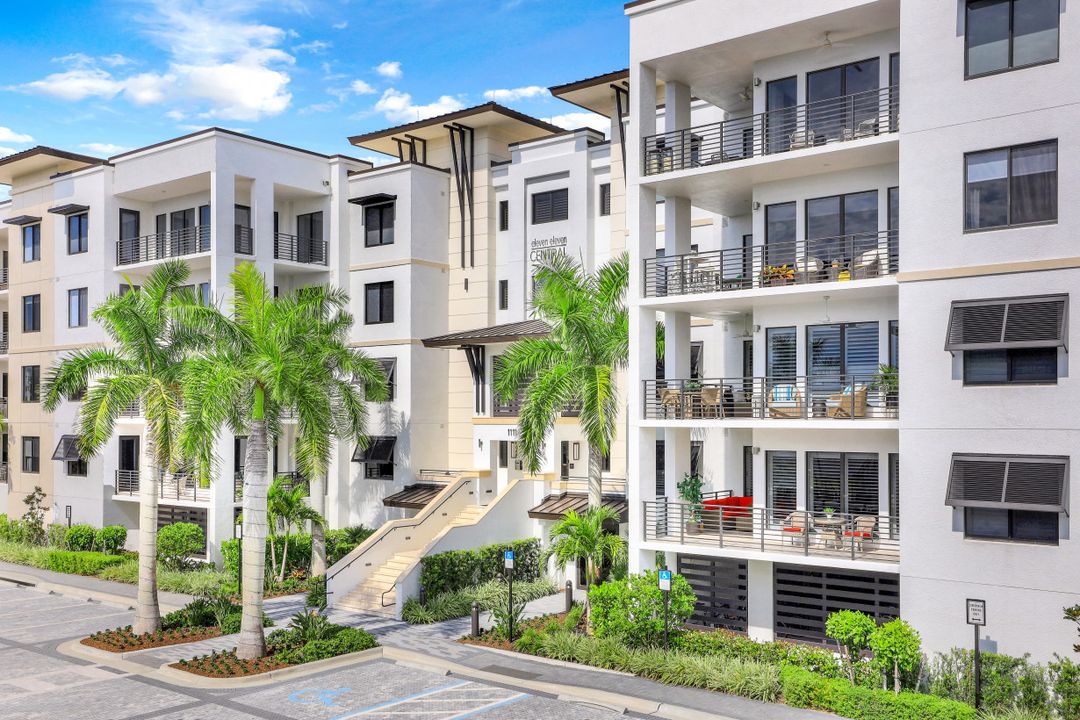 1111 Central Ave #402, Naples, FL 34102