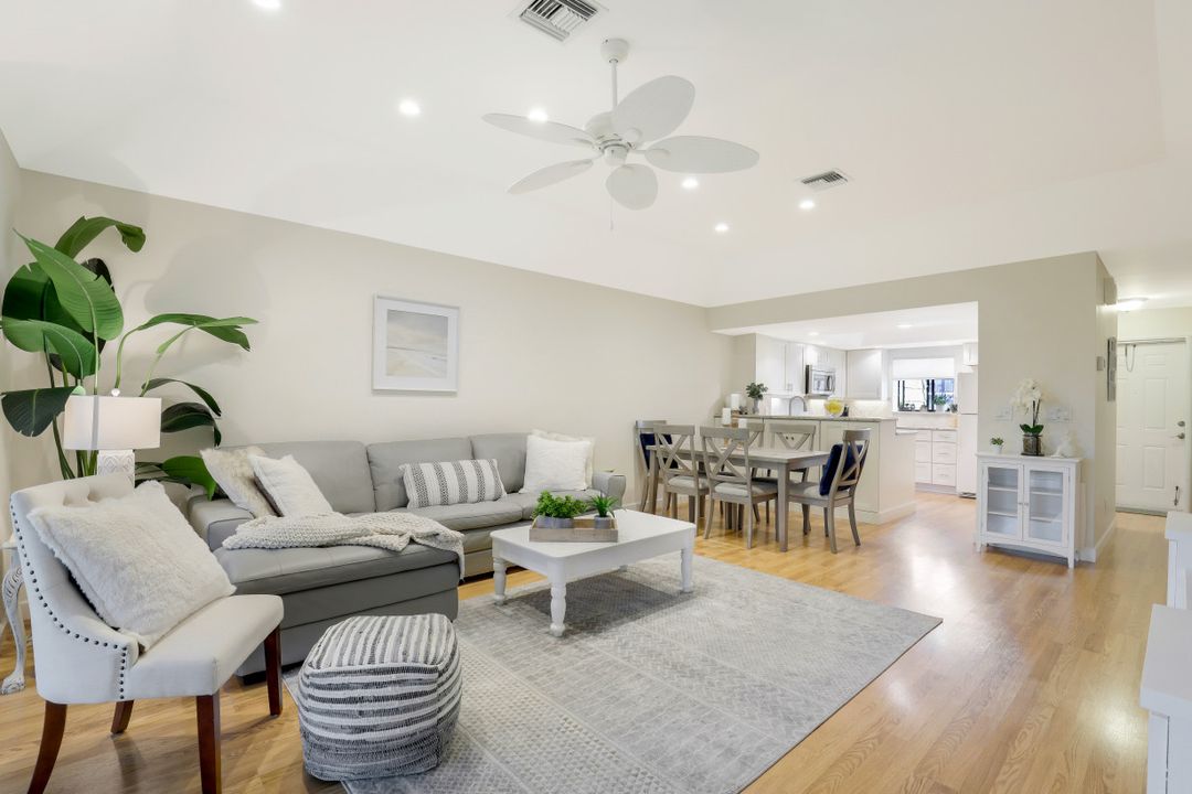 1541 Oyster Catcher Point, Naples, FL 34105