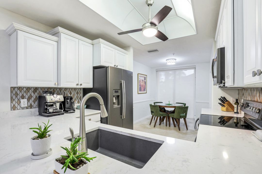 2870 Cypress Trace Cir #1713, Naples, FL 34102