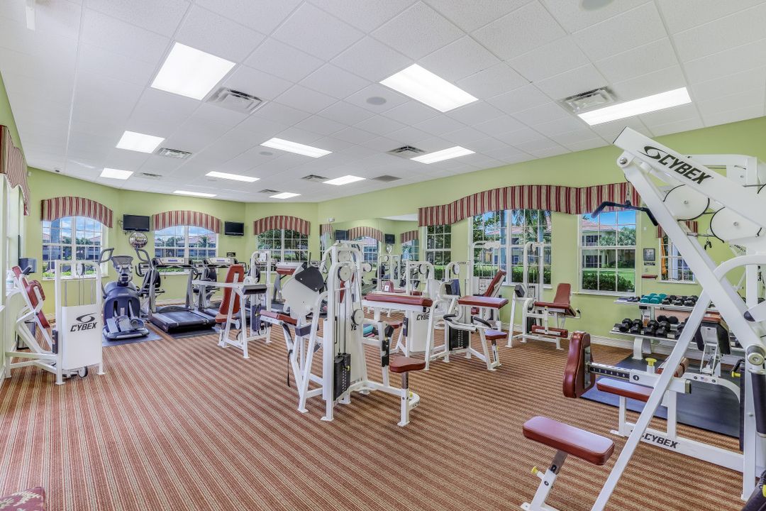 7160 Lemuria Cir #1501, Naples, FL 34109