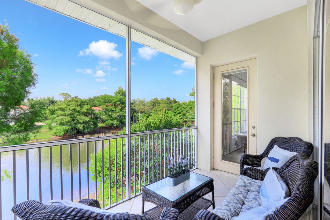 1247 Egrets Landing #201, Naples, FL 34108