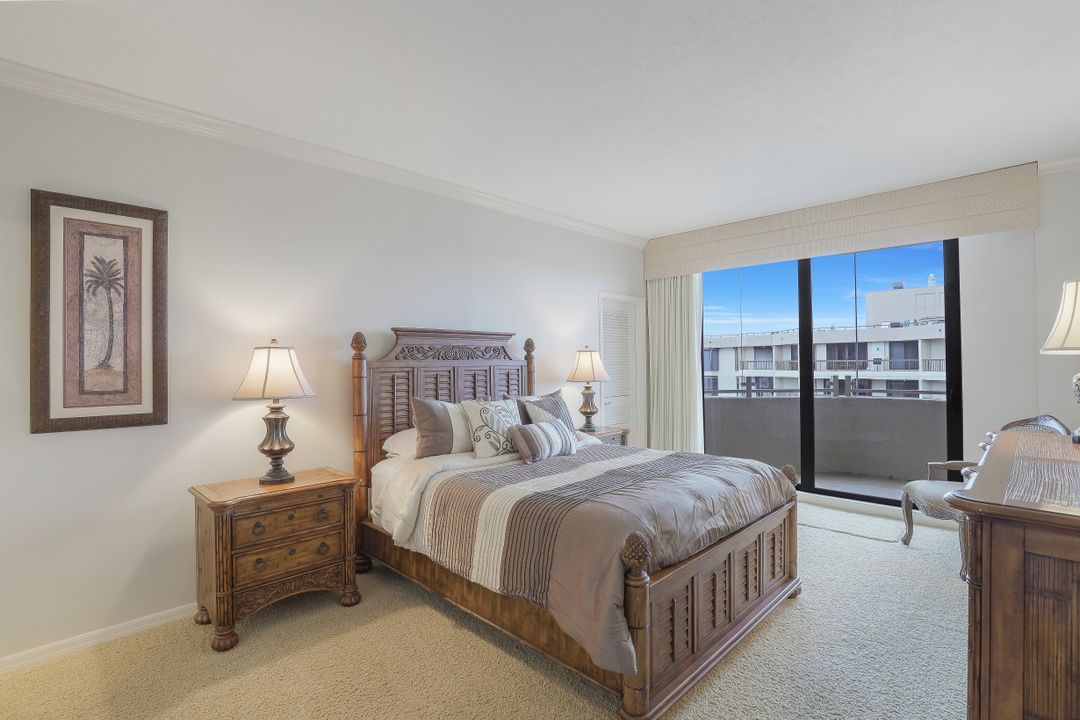 176 S Collier Blvd #PH6, Marco Island, FL 34145