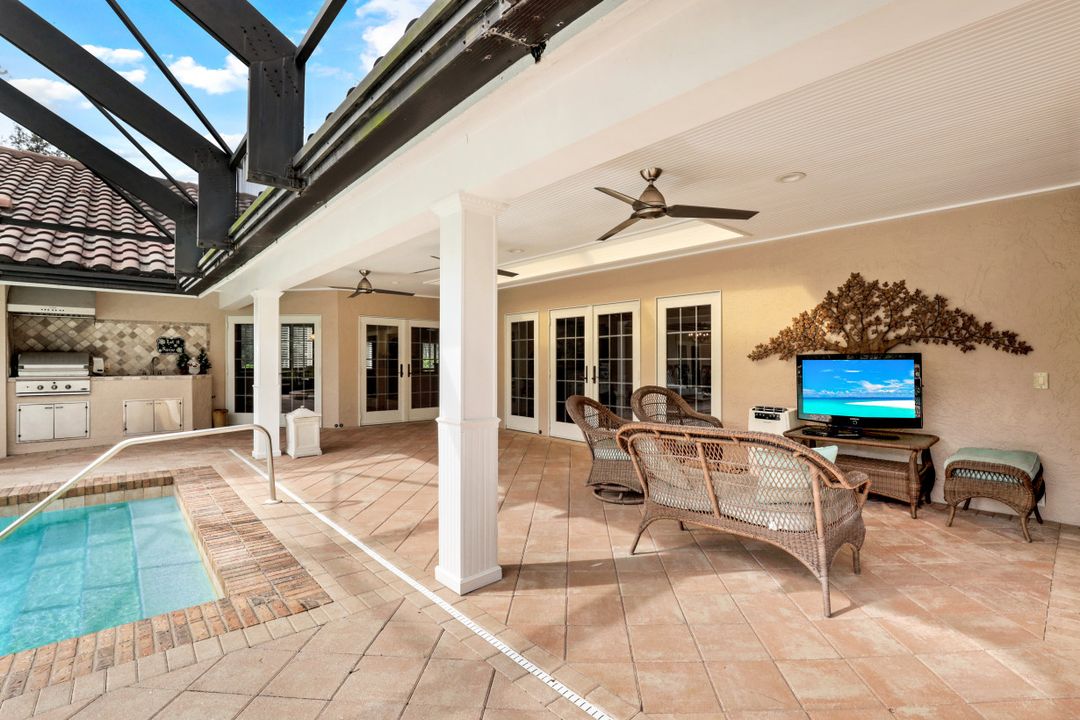 4224 Snowberry Ln, Naples, FL 34119