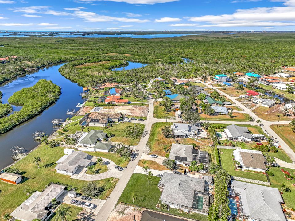 4884 Riverside Dr, Estero, FL 33928