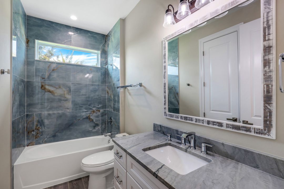 2833 NW 41st Ave, Cape Coral, FL 33993