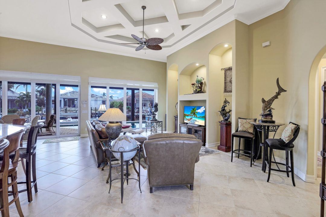 1631 Begonia Ct, Marco Island, FL 34145