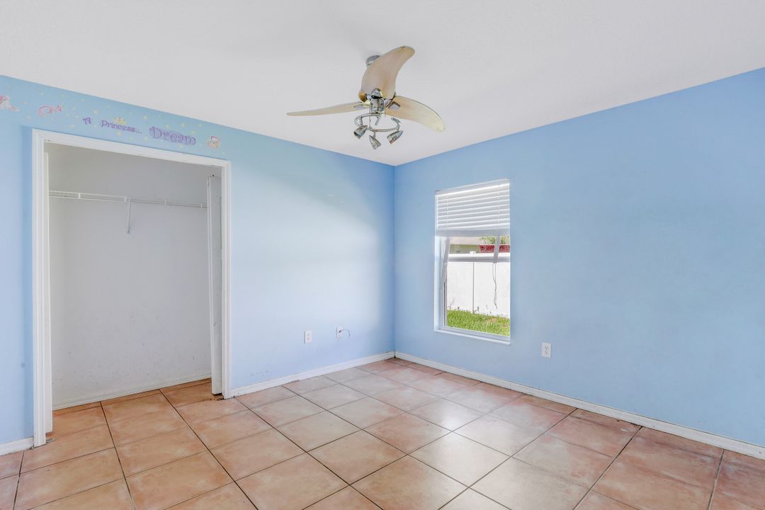 9204 Grand Palm Ct, Riverview, FL 33578