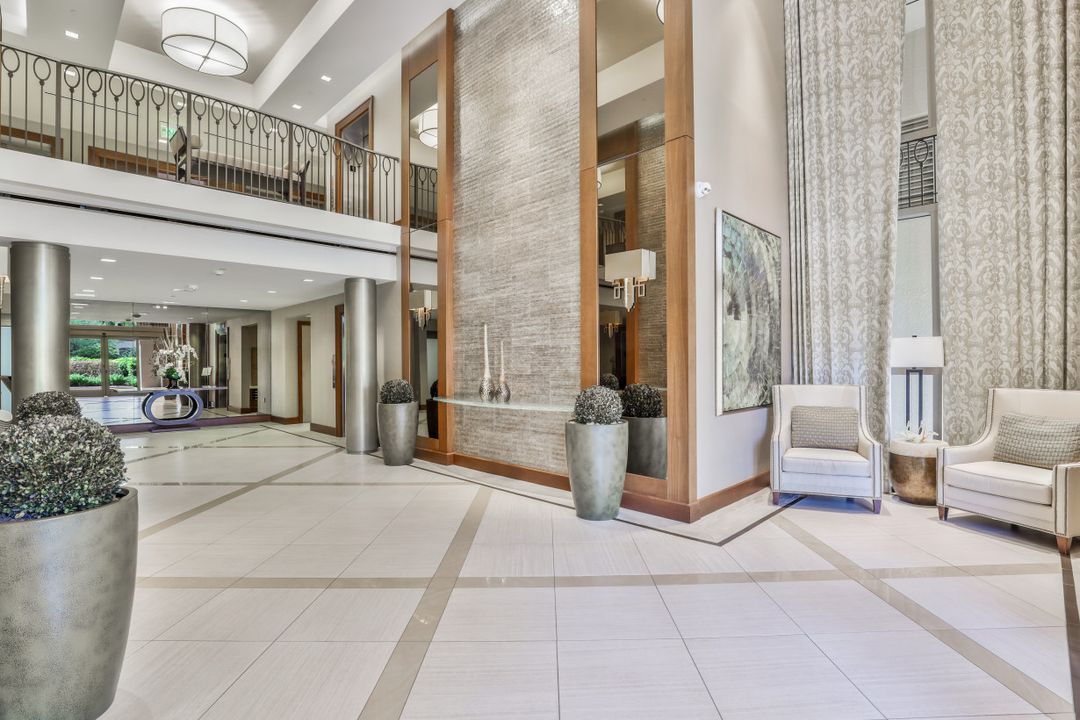 6585 Nicholas Blvd #1505, Naples, FL 34108