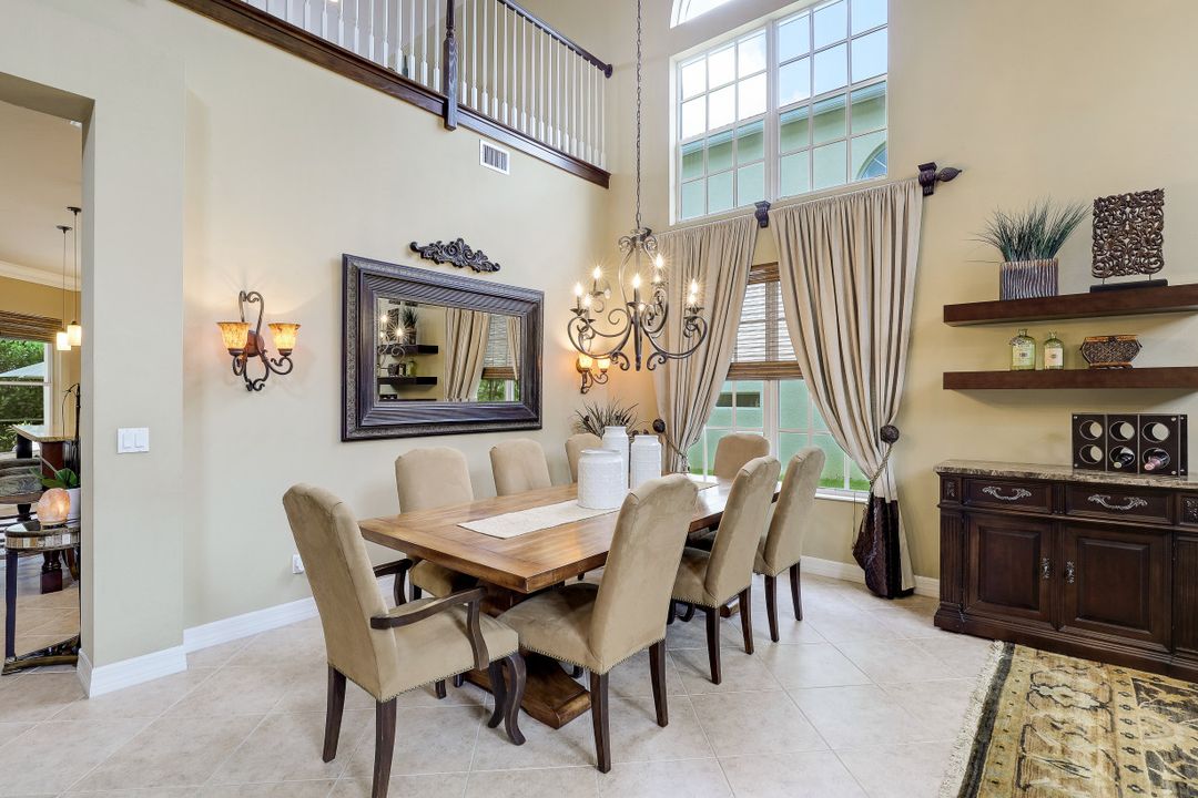 1857 Senegal Date Dr, Naples, FL 34119