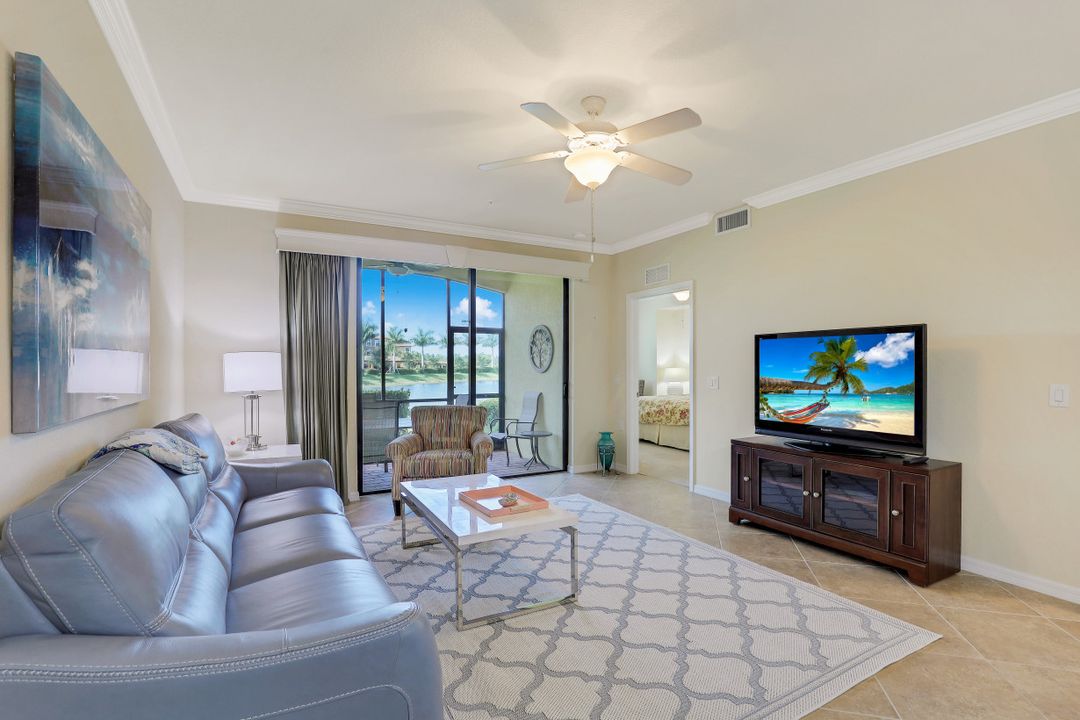 9528 Avellino Way #2515, Naples, FL 34113