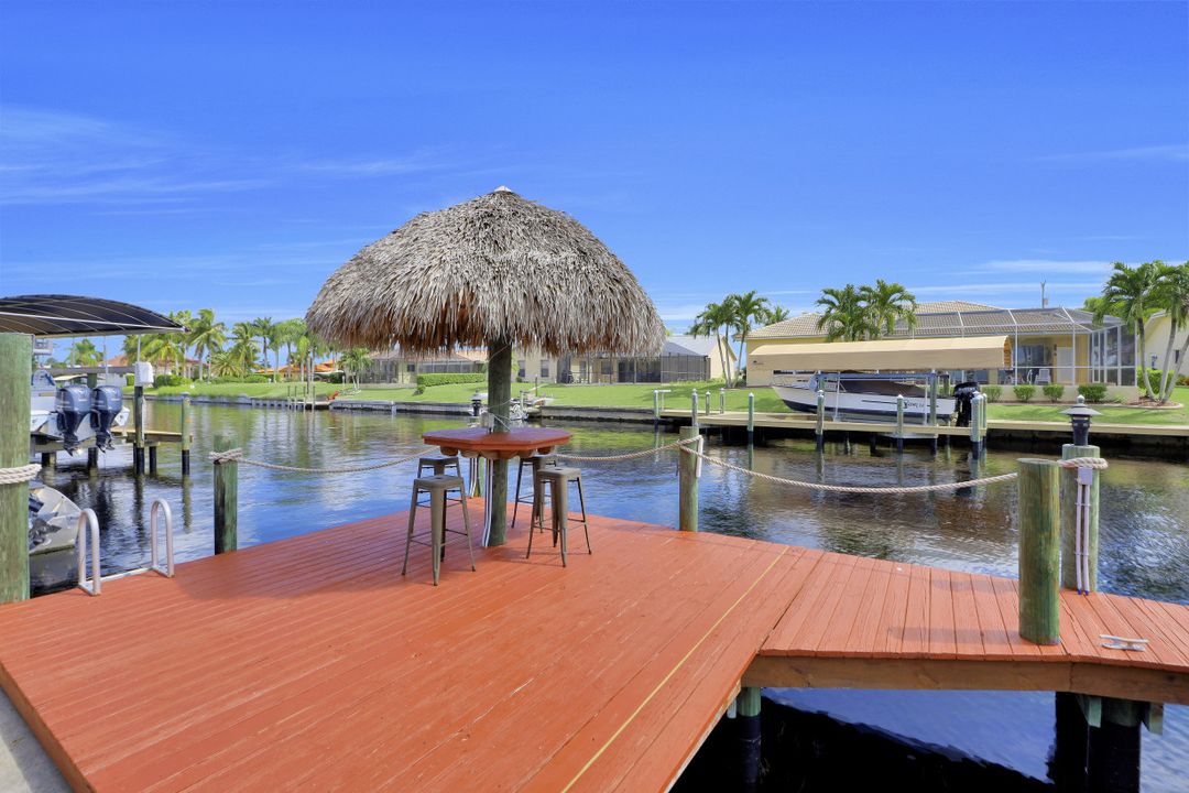 3627 SE 17th Ave, Cape Coral, FL 33904