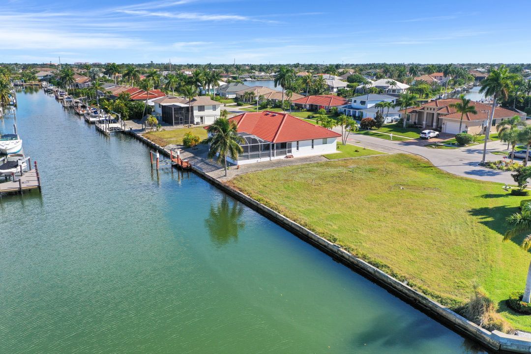 1114 Shenandoah Ct, Marco Island, FL 34145