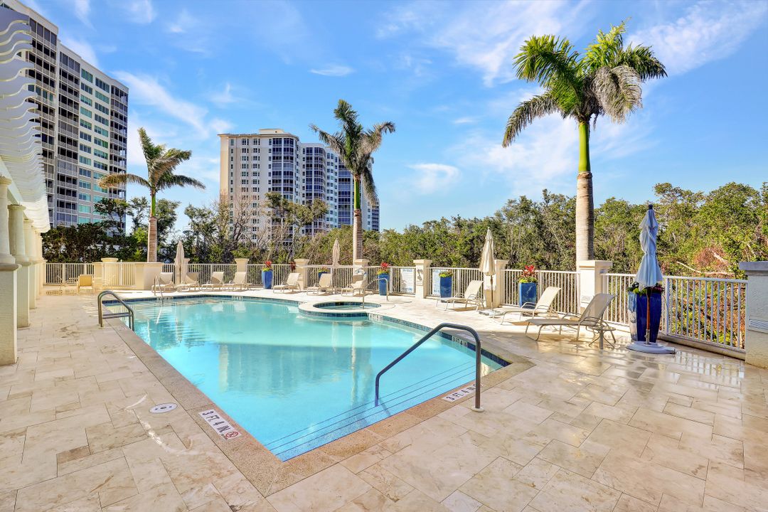 265 Indies Way #1404, Naples, FL 34110