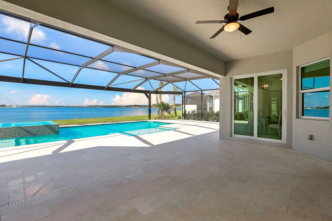 14360 Blue Bay Cir, Fort Myers, FL 33913