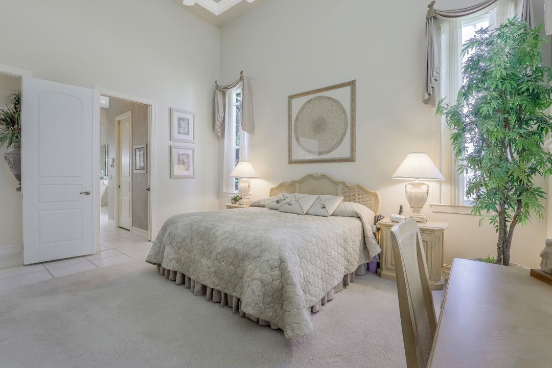 317 Mooring Line Dr, Naples, FL 34102