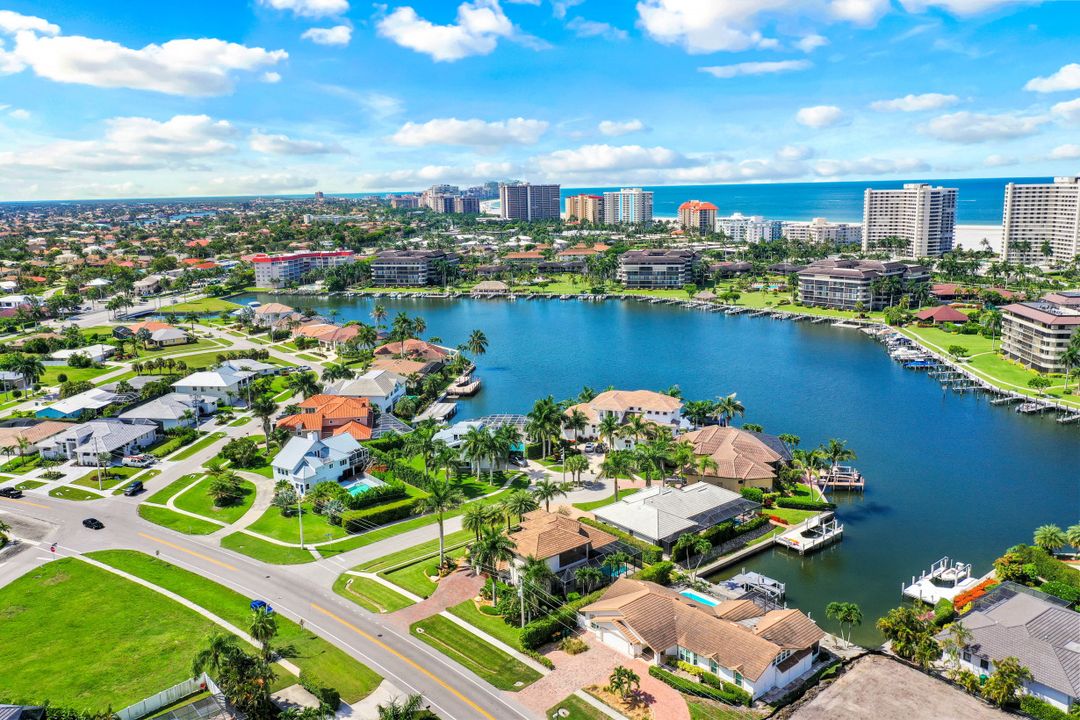 431 Swiss Ct, Marco Island, FL 34145