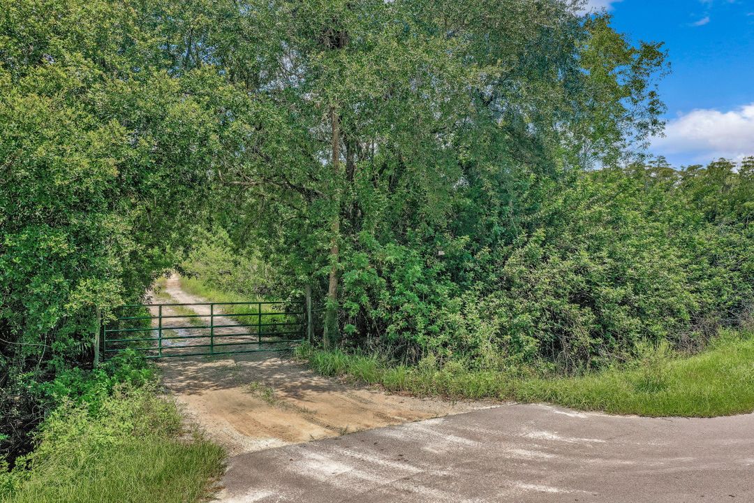 19731 Burgundy Farms Rd, Estero, FL 33928