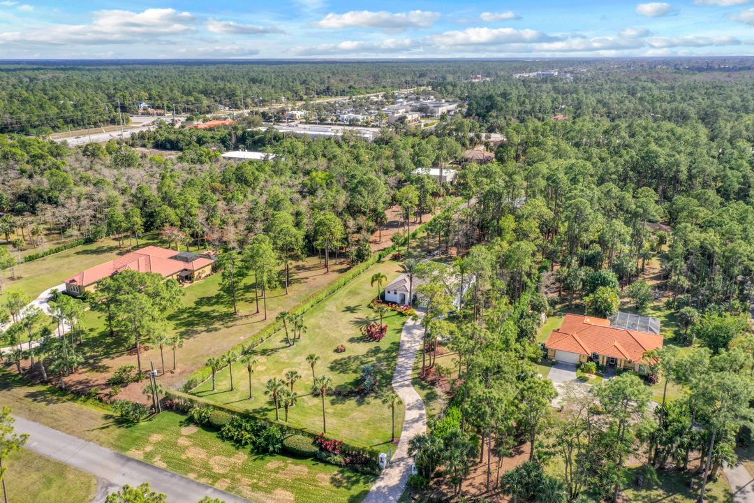 4160 7th Ave SW, Naples, FL 34119