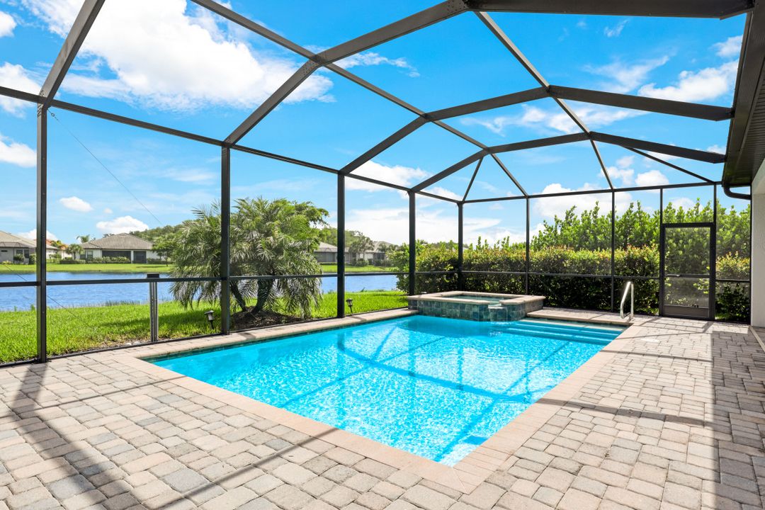 11937 Silver Cobblestone Way, Fort Myers, FL 33913