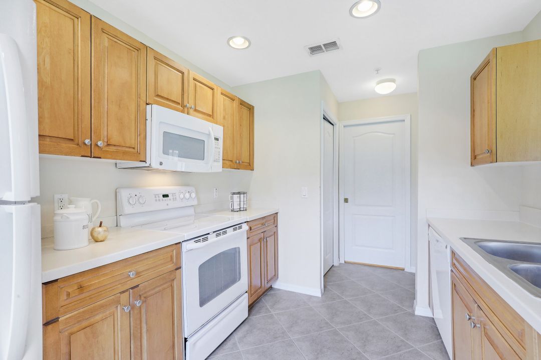 9419 Ivy Brook Run #1201, Fort Myers, FL 33913