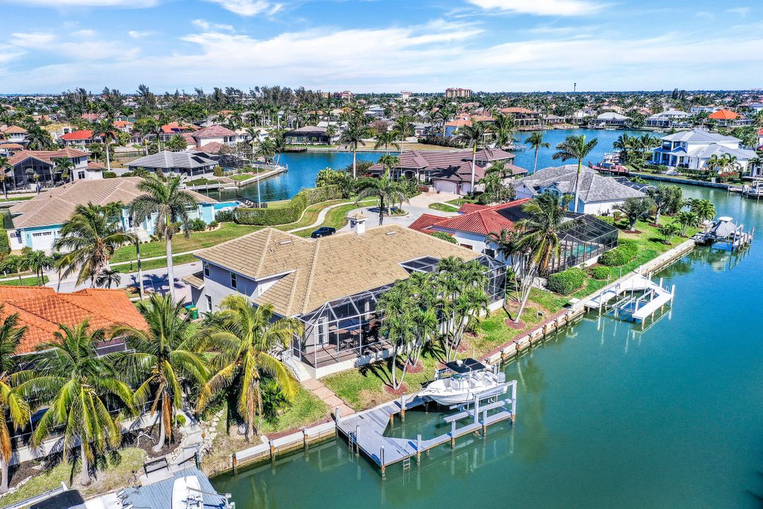 530 Taylor Ct, Marco Island, FL 34145