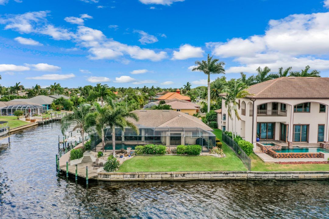 2811 SE 19th Pl, Cape Coral, FL 33904