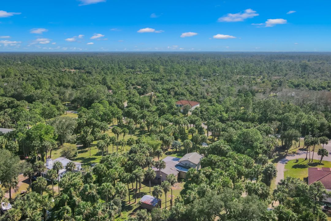 431 12th Ave NW, Naples, FL 34120