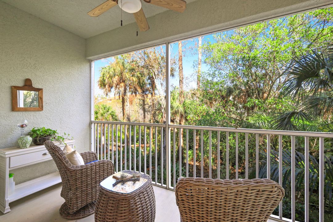 4520 Botanical Pl Cir #203, Naples, FL 34112