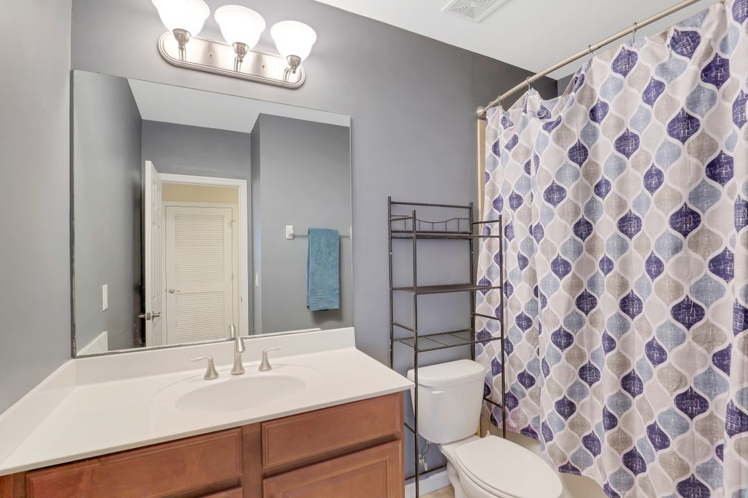 15571 Summit Pl Cir, Naples, FL 34119