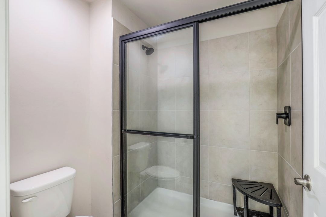 15365 Wildflower Cir, Naples, FL 34119