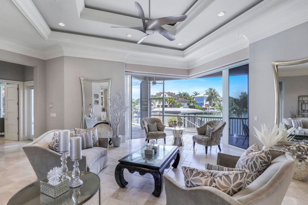 1231 Laurel Ct, Marco Island, FL 34145