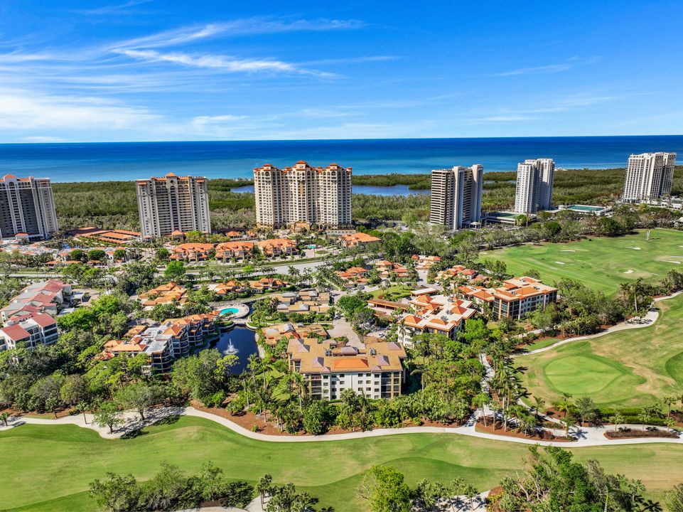 6760 Pelican Bay Blvd #312, Naples, FL 34108