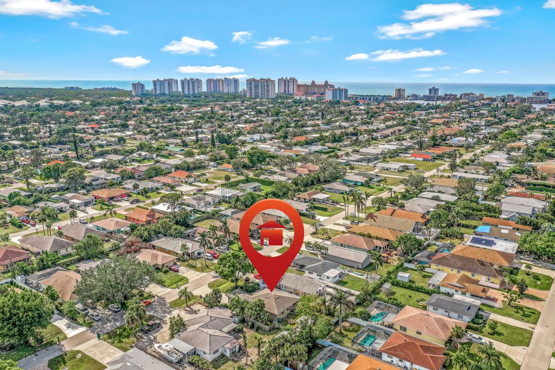 749 97th Ave N, Naples, FL 34108