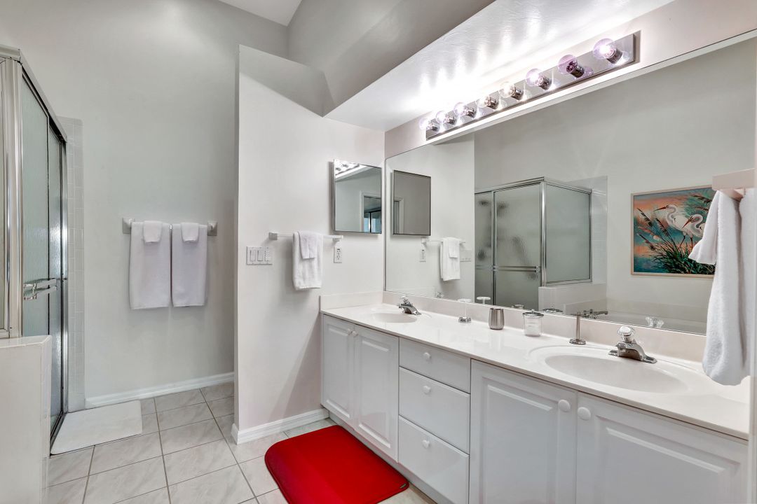 227 Melrose Pl, Naples, FL 34104