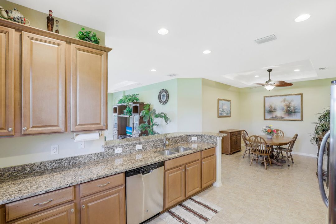 2657 Anguilla Dr, Cape Coral, FL 33991