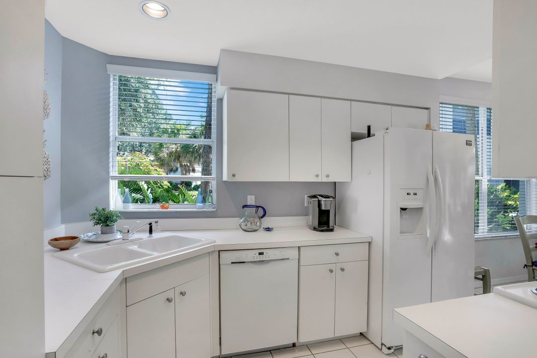 27051 Lake Harbor Ct #101, Bonita Springs, FL 34134