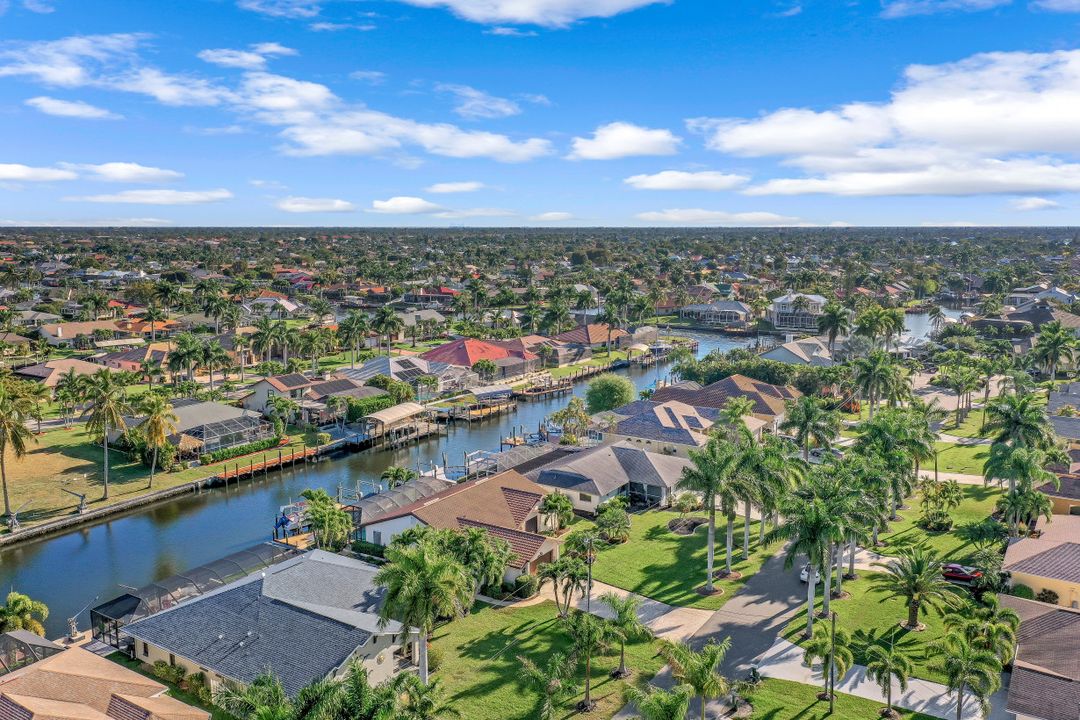 1427 SW 53rd Terrace, Cape Coral, FL 33914