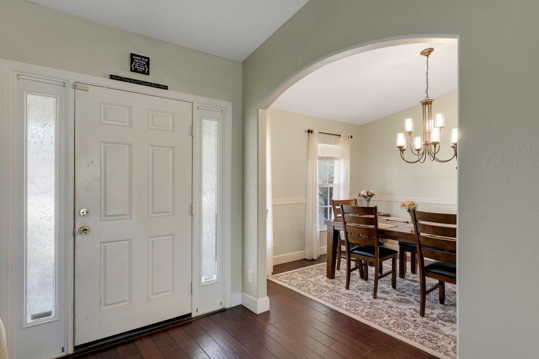 1803 Surfside Blvd, Cape Coral, FL 33991