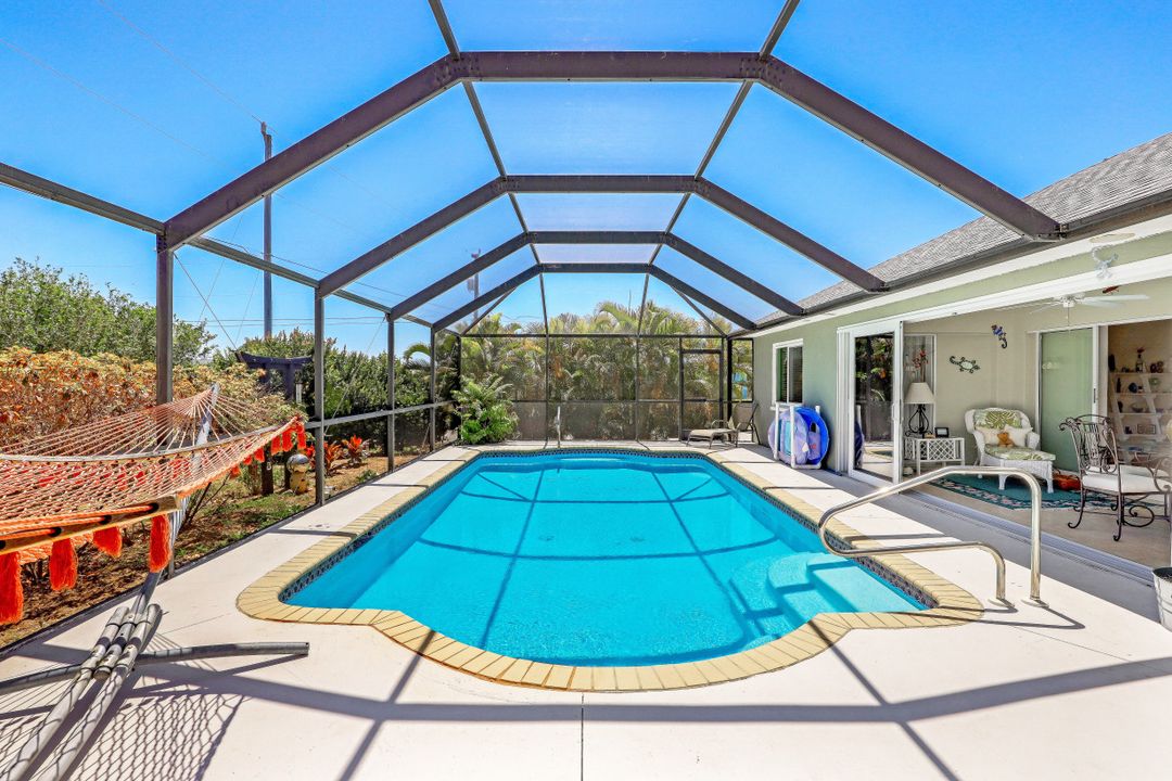 3015 SW 7th Ave, Cape Coral, FL 33914