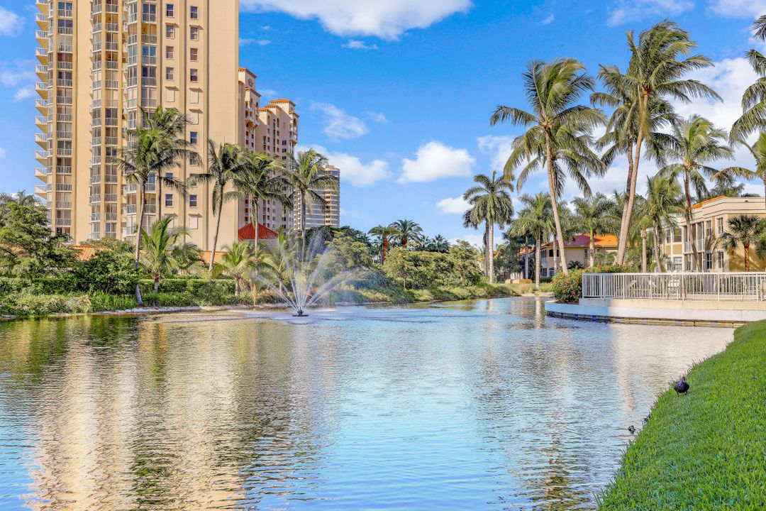 6549 Marissa Loop #21, Naples, FL 34108