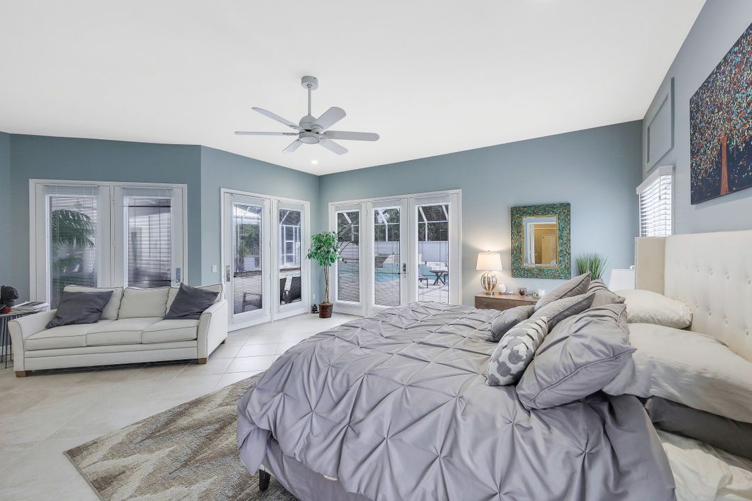 621 S Barfield Dr, Marco Island, FL 34145